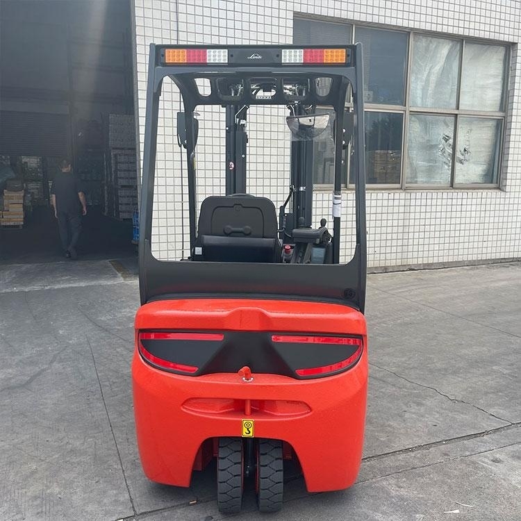 High Capacity Outdoor Sit Down 1.6 Ton Sit Down Lead Acid Forklift