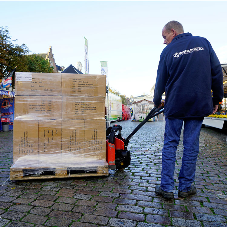 electric forklift