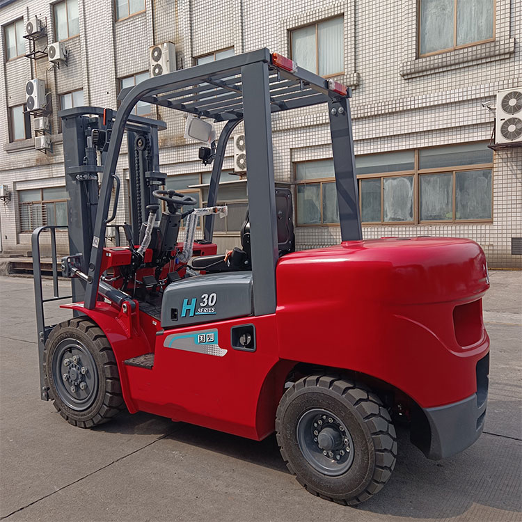 Manufacturers 3 Ton New in Warehouse Diesel Forklift Truck