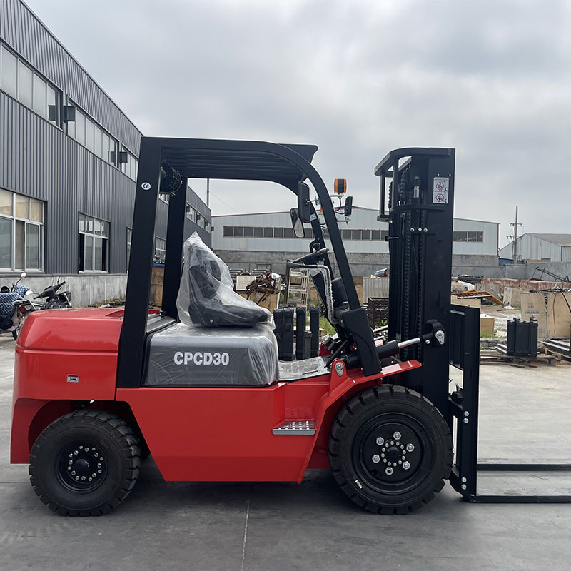 CPCD30diesel-forklift-8.jpg