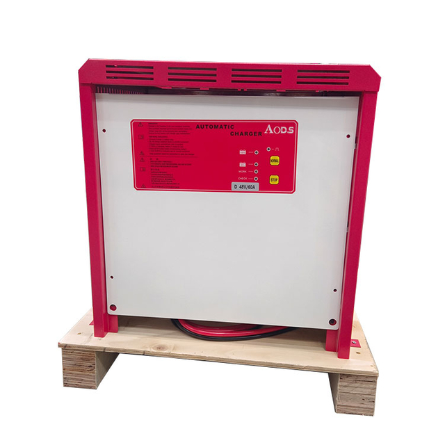 Вихідний зарядний пристрій для виводу батареї виводу батареї виводу 48 В 70A Зарядник